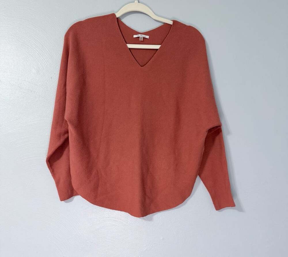 Vila Milano Women's Coral Ribbed Knit V-Neck Dolman Sleeve Sweater M fall sweate